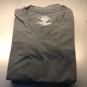 Black short sleeve v-neck shirt. Set of five.